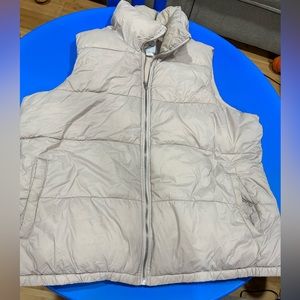 Dusty pink puffer vest